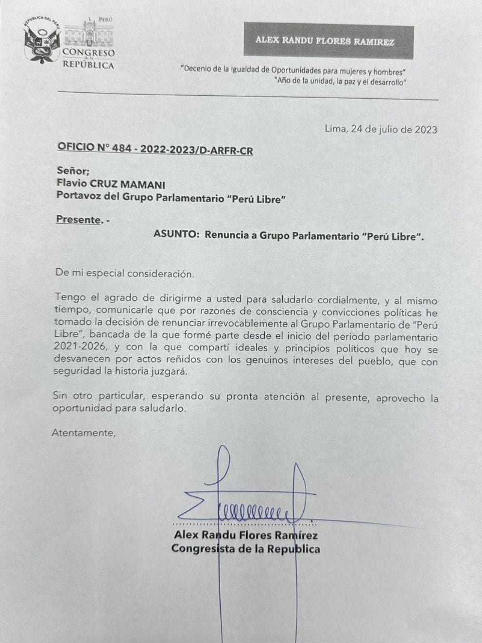 Congresista cuestionó que los ideales y principios políticos se hayan desvanecido "por actos reñidos con los genuinos intereses del pueblo". | Twitter