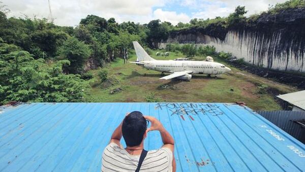 misterioso avion en Bali 15