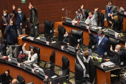 El Senado aprobó la remoción de la jurisdicción del presidente y delegados y senadores de México