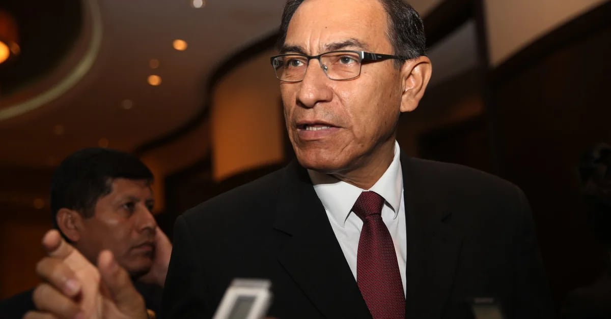 The state attorney’s office has sought a 15-year prison sentence and disqualification for former president Martin Vizcarra on corruption charges.