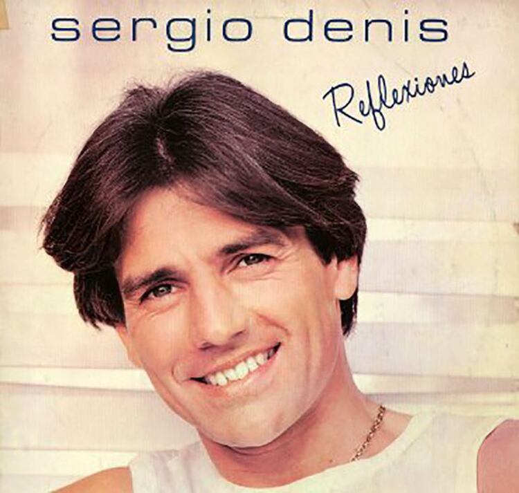 Sergio Denis comenzó su carrera profesional en 1969