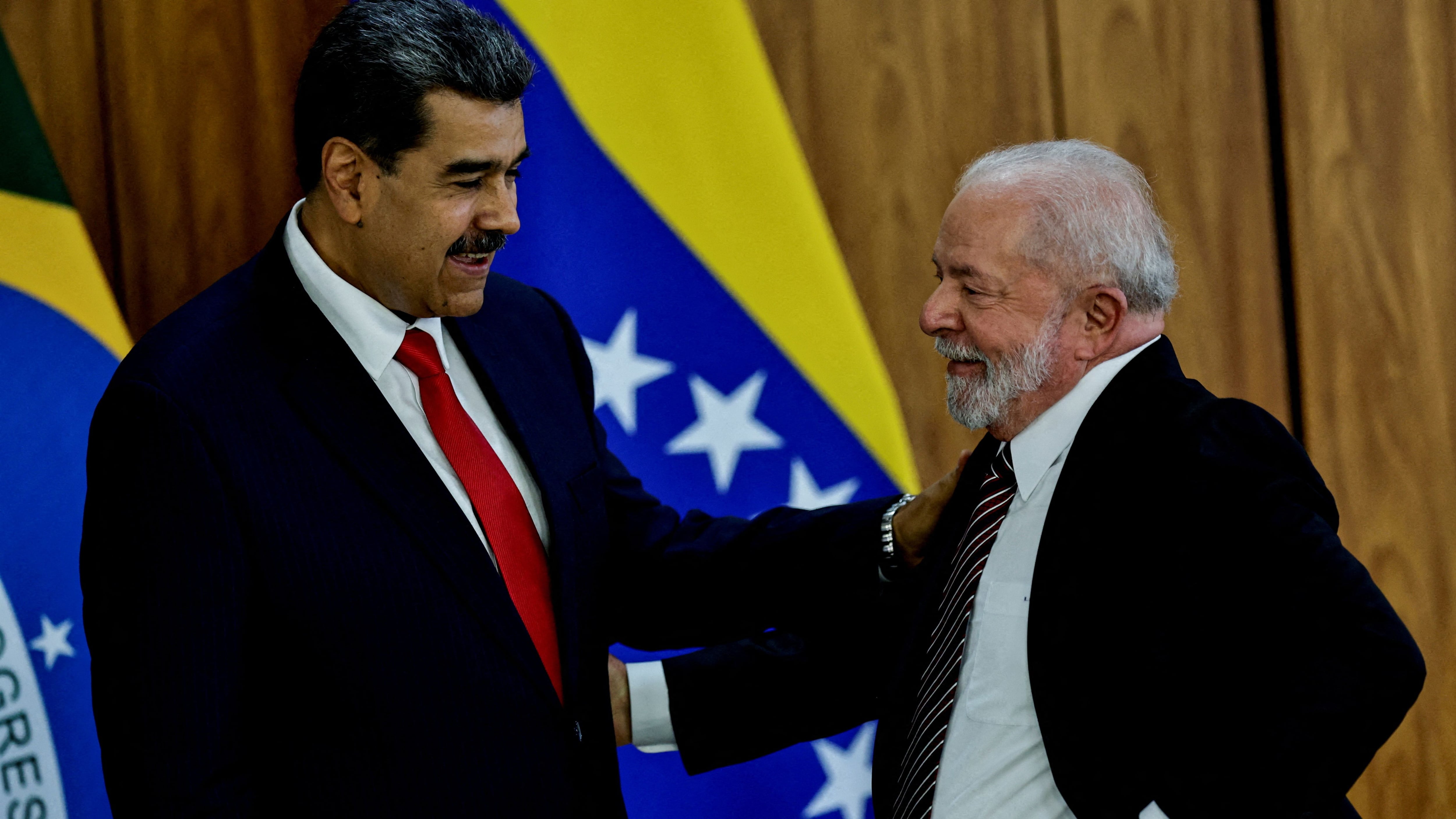 El dictador venezolano Nicolás Maduro, y  Lula da Silva, se reunieron en Brasil, donde el presidente de ese país defendió al chavismo. REUTERS/Ueslei Marcelino/Foto de archivo
