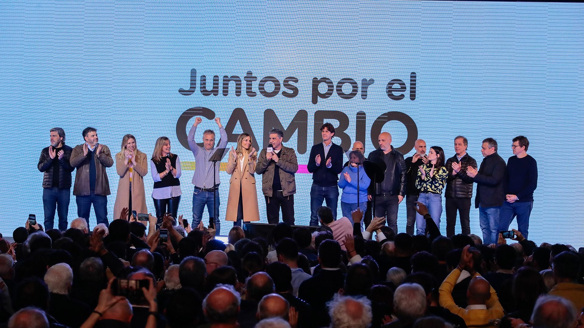 Jorge Macri en el festejo de su triunfo en las PASO porteñas, en el búnker de Parque Norte