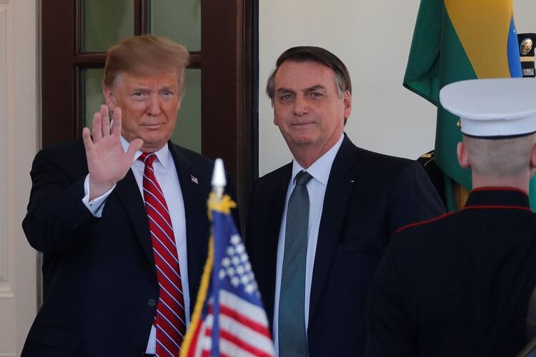 Donald Trump y Jair Bolsonaro antes de ingresar a la Casa Blanca (Reuters)