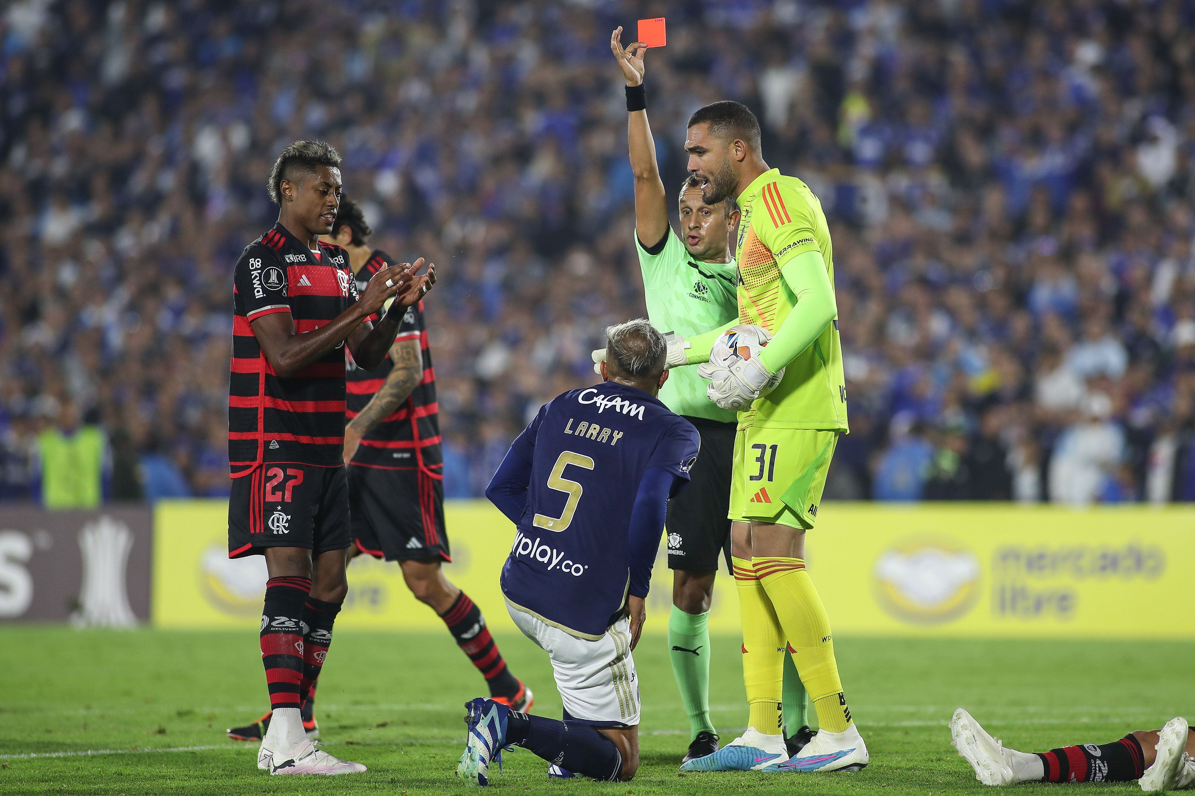 Millonarios pudo haberle ganado a Flamengo en su debut de Copa Libertadores si no hubiera sido por un  polémico penal en contra - crédito Colprensa