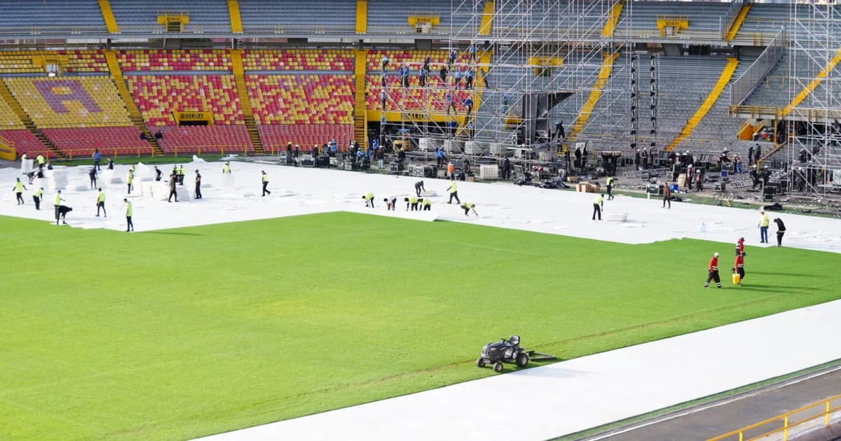 This is how the grass on the Campín stadium taken care of Silvestre Dangond’s live performance