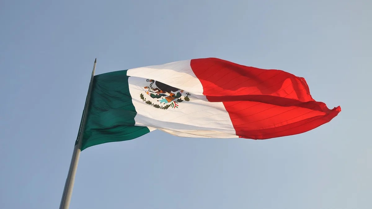 Maltratos a turistas colombianos en México: estas son las líneas de contacto de la embajada para pedir ayuda