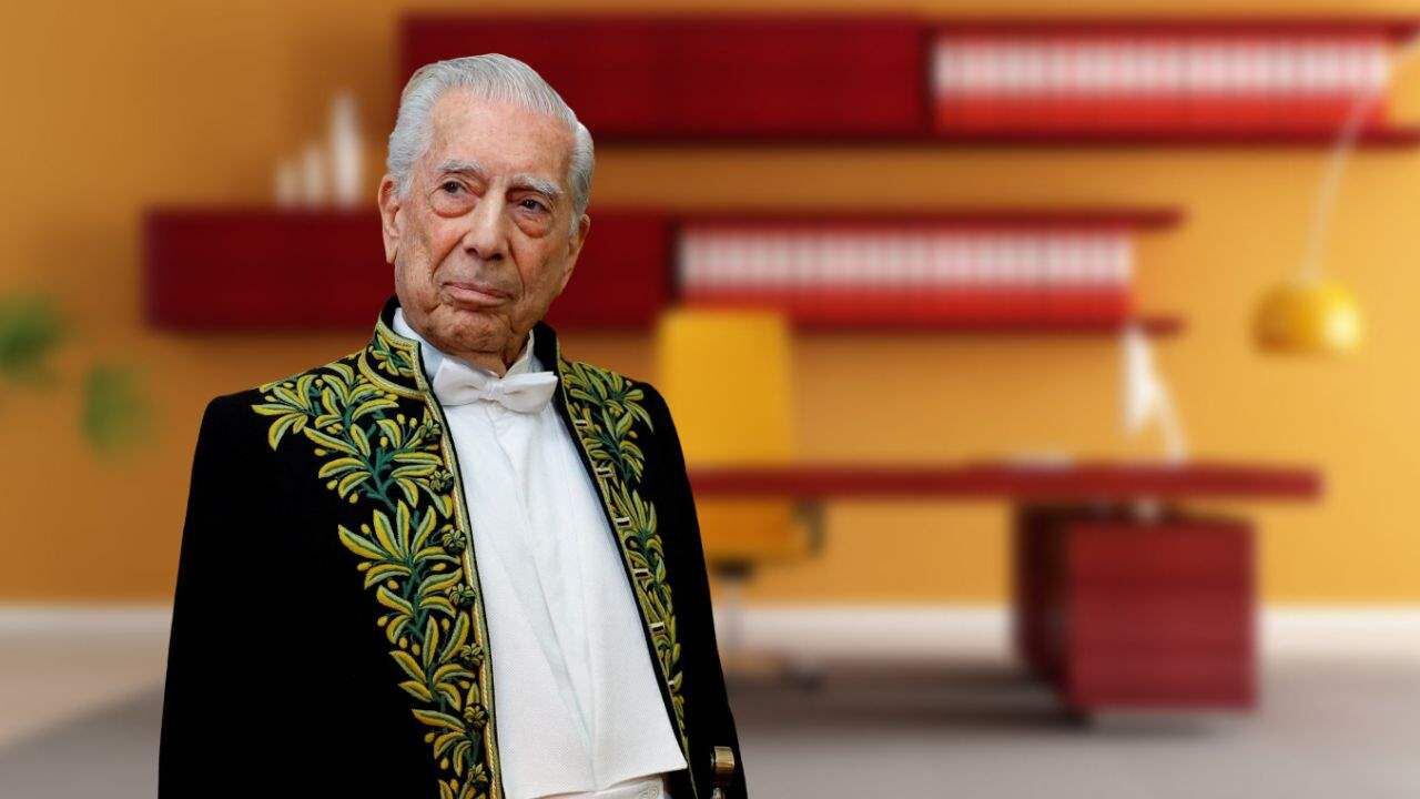 Mario Vargas Llosa acudirá a Palacio de Gobierno para ser reconocido por Dina Boluarte con la Orden del Sol.