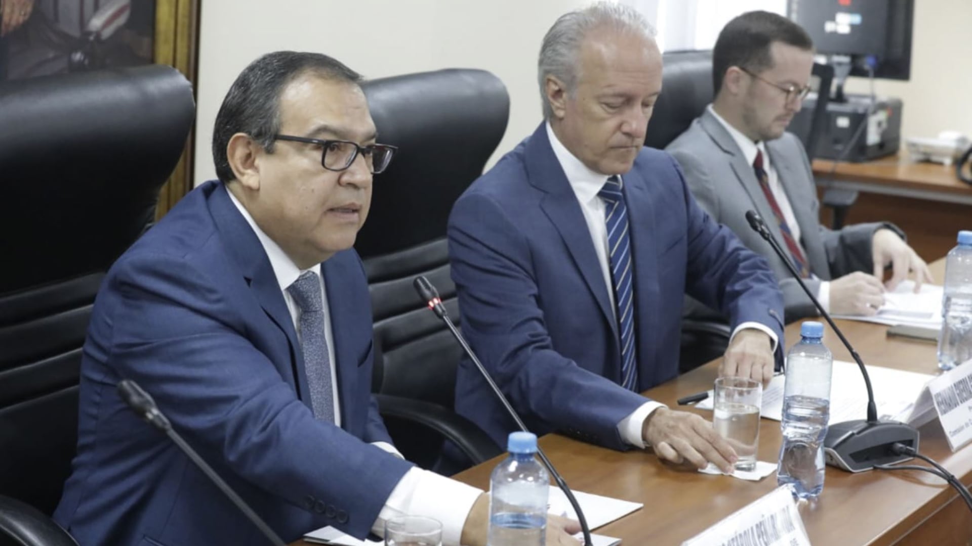 Alberto Otárola en la Comisión de Constitución