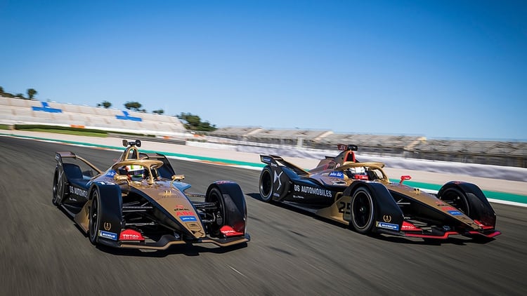 La Fórmula E canceló su carrera en Sanya, China y pospuso la de Roma, en Italia. En la foto, los autos del equipo DS Techeetah, que mandan en el campeonato (Crédito: Prensa Fórmula E).