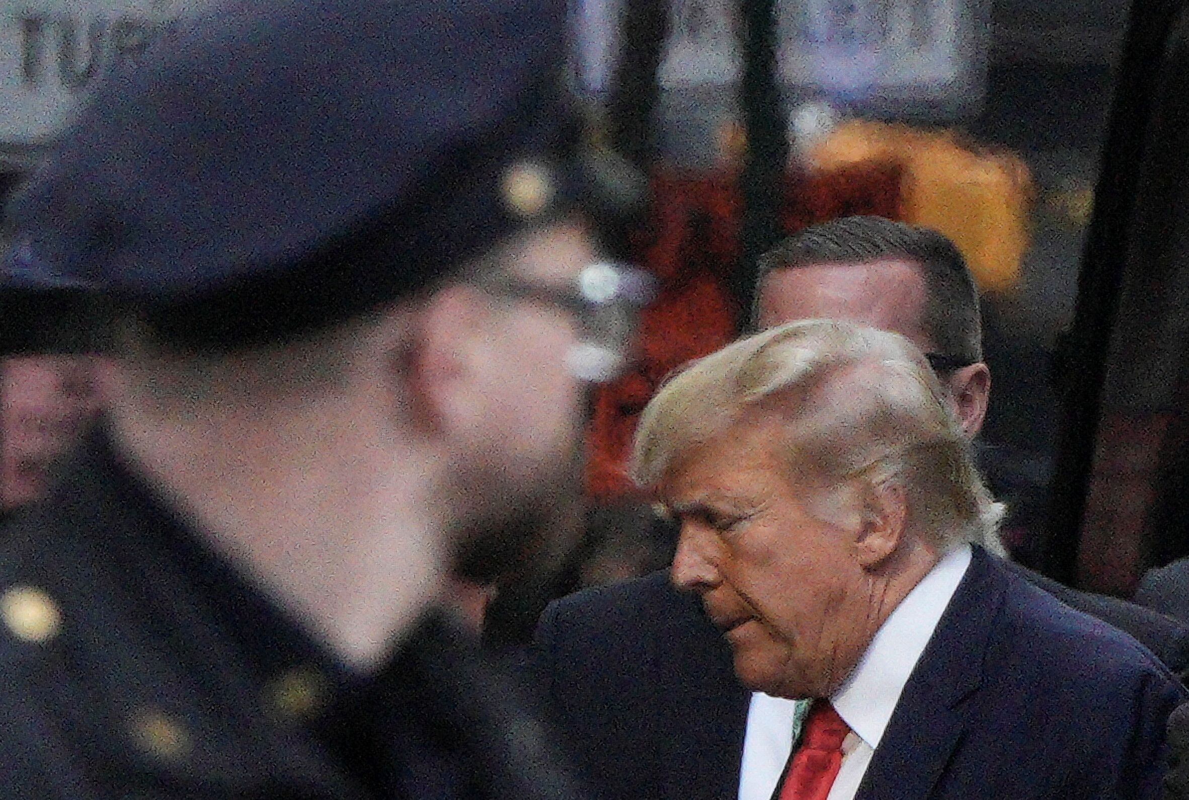 Qué pasará cuando Donald Trump se presente ante el tribunal de Nueva York para ser acusado. (REUTERS/Jeenah Moon)