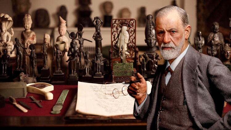 Freud, el coleccionista de estatuillas egipcias 