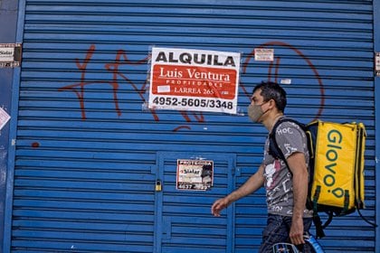 La prolongada cuarentena obligó a muchos comercios a cerrar y a empresas internacionales a irse del país - 
ROBERTO ALMEIDA AVELEDO / ZUMA PRESS / CONTACTOPHO
