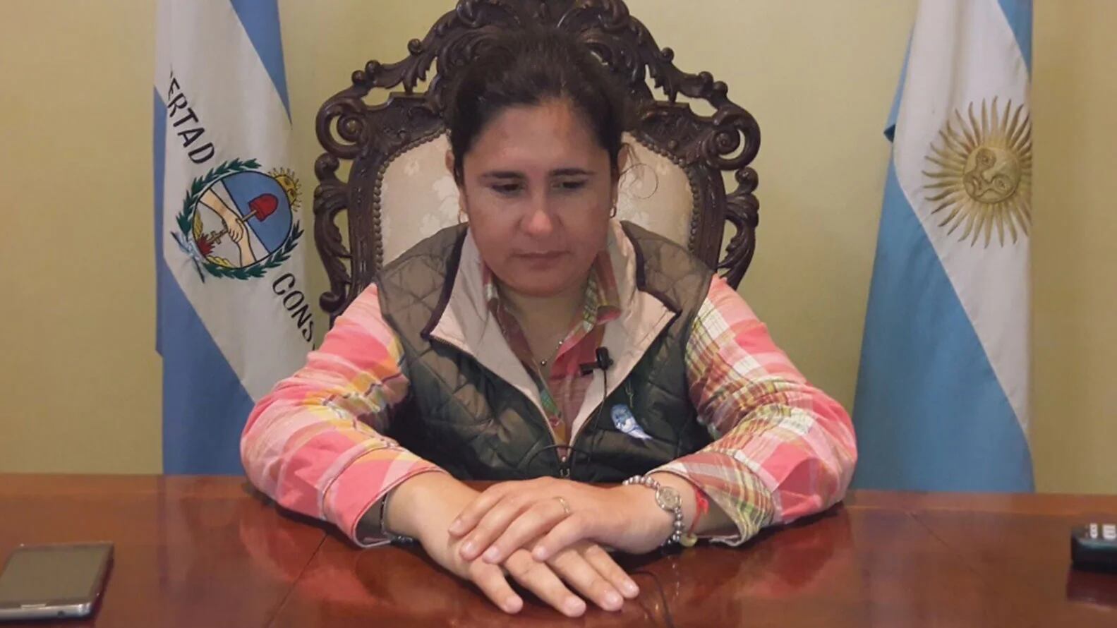 La intendenta de San Cosme, Verónica Maciel, se defendió de las acusaciones de su padre