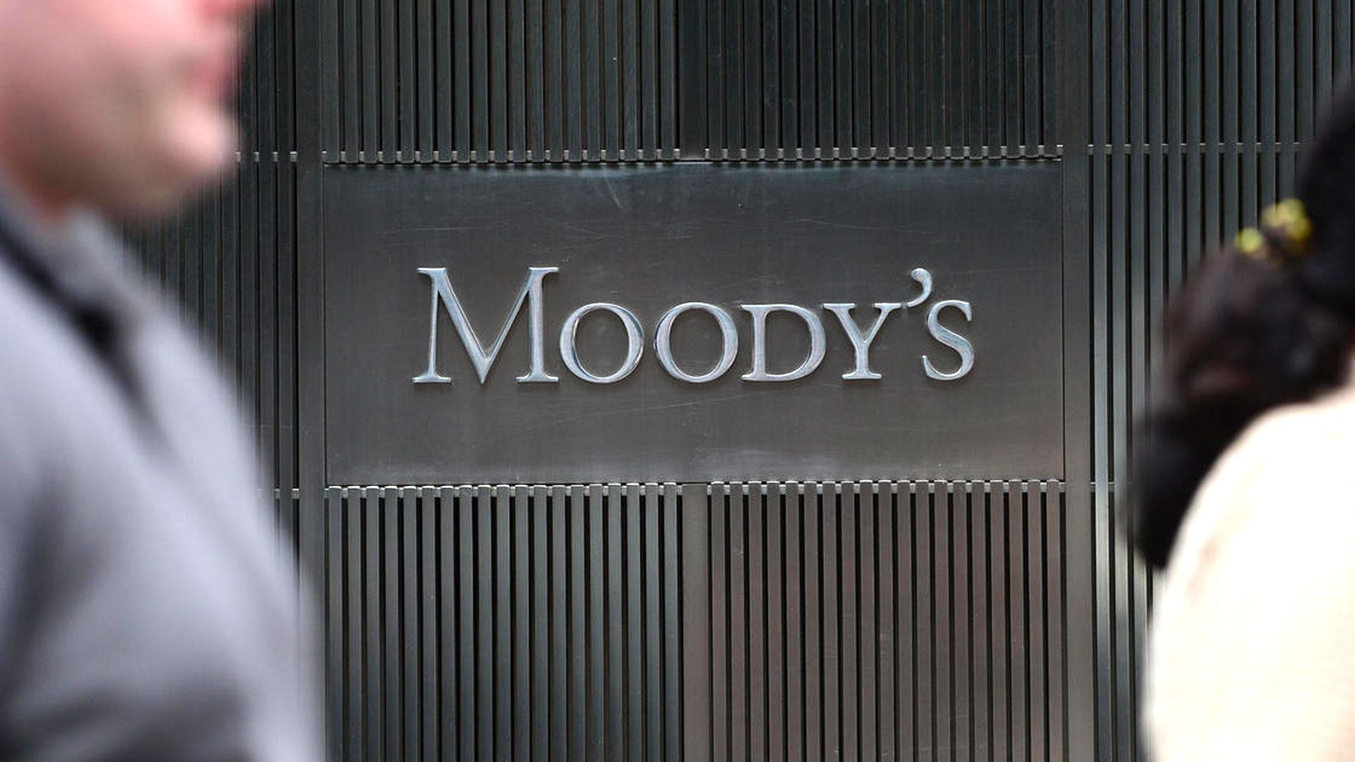 Moody's alertó sobre la inflación y la debilidad de las reservas del Banco Central