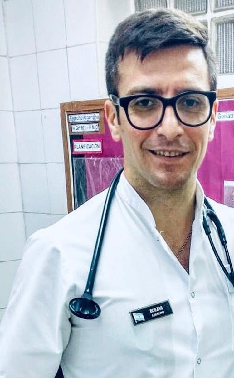 Miguel Buezas es médico de internación de clínica médica del Hospital Militar Central y fue quien siguió la evolución Facundo Ahumada hasta que le dieron el alta el 31 de marzo.