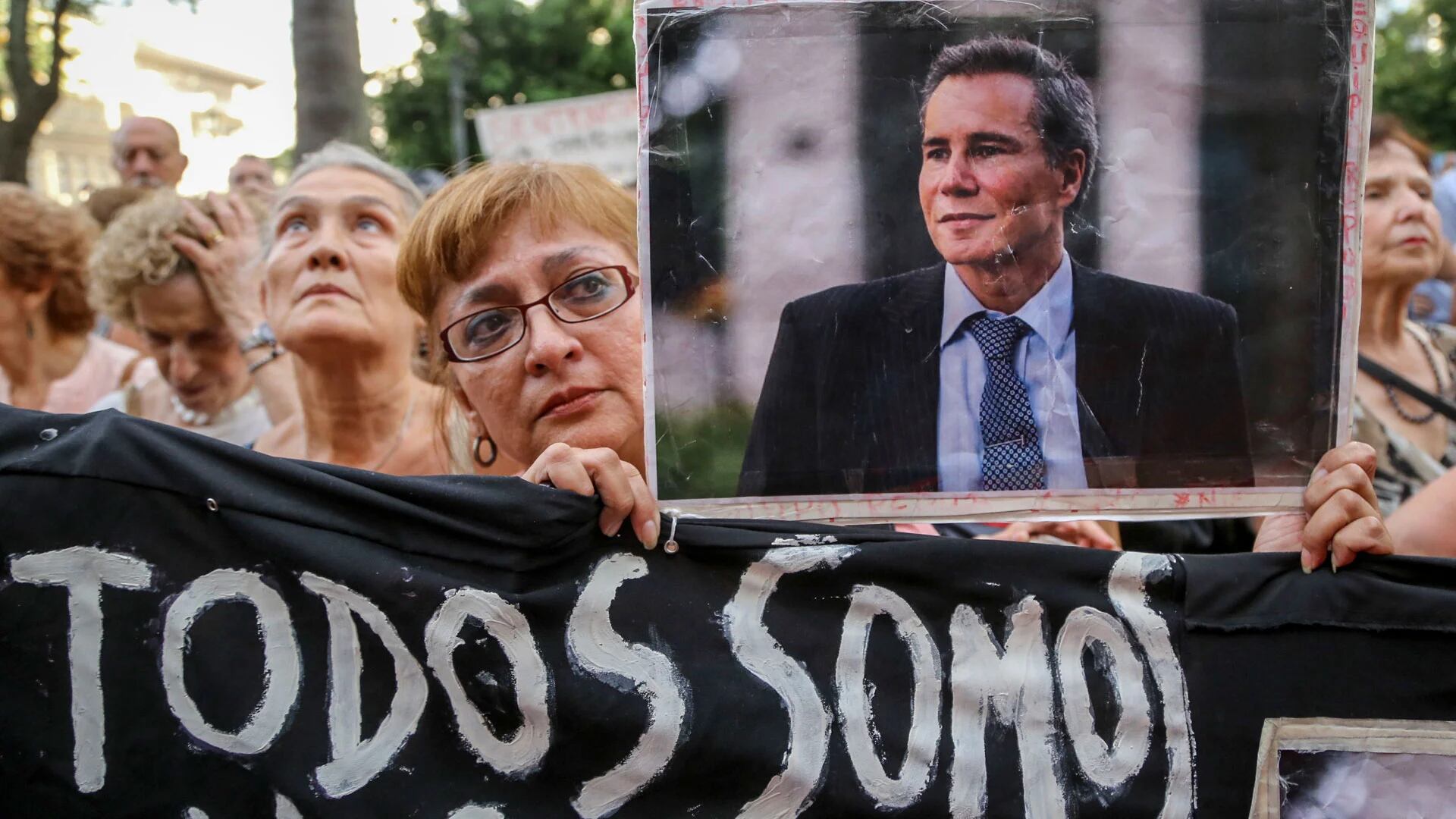 A casi un año y medio de la muerte violenta de de Nisman sólo hay hipótesis y ninguna certeza. (NA)