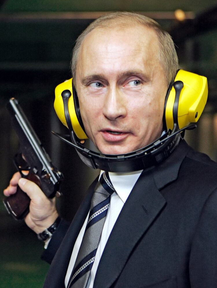 Putin, en una visita del Departamento de Inteligencia (GRU) en Moscú