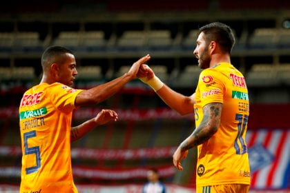 El técnico lamentó que los Tigres dependan de lo que haga el francés André-Pierre Gignac (Foto: Francisco Guasco / EFE)