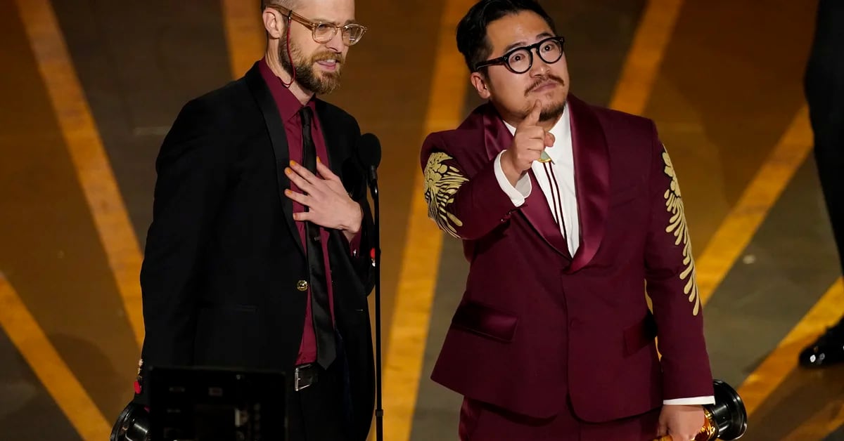 The Daniels duo win the Oscar for best direction