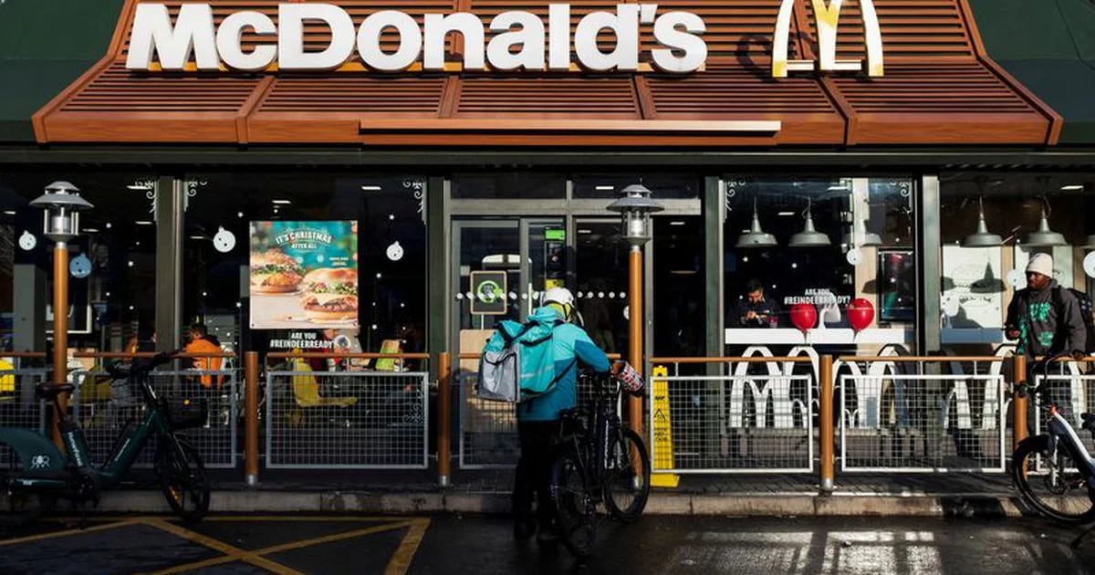 How much should I invest to open a McDonald's franchise?
