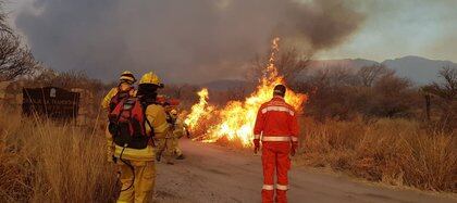 El gobierno de Córdoba declaró la emergencia agropecuaria en las zonas afectadas por los incendios