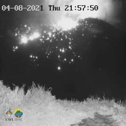 Imágenes nocturnas del volcán (Reuters)