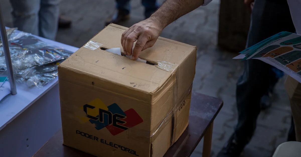 Venezuelanos no exterior poderão votar em 31 países durante as primárias da oposição