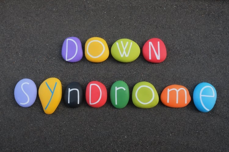 El nuevo lema alude a que las personas con síndrome de Down son tan autónomas como cualquier otro individuo (Shutterstock)