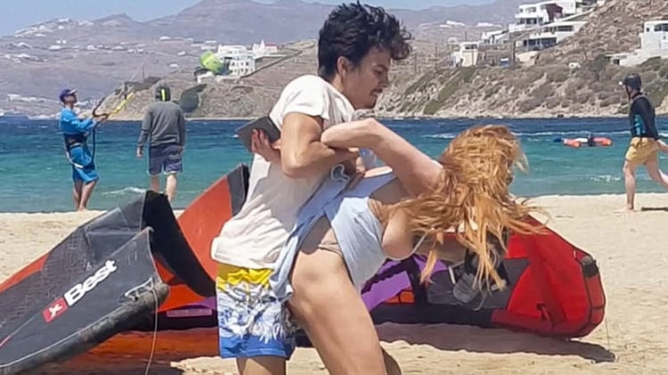 El video que muestra a Lindsay Lohan siendo atacada por su novio Egor Tarabasov 
