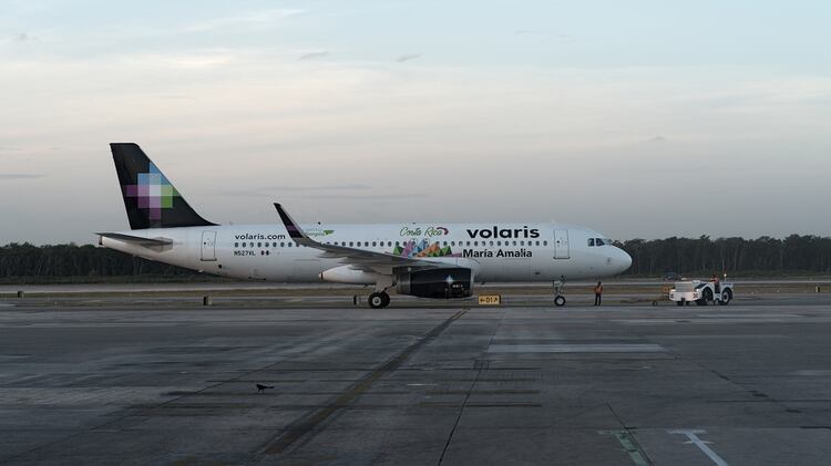 En sus inicios, la mexicana Volaris tuvo entre sus inversionistas a Carlos Slim (Foto: iStock)