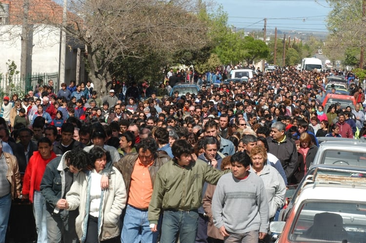 La masacre se produjo el 28 de septiembre de 2014 en la Escuela de Enseñanza Media Número 202 Islas Malvinas de Carmen de Patagones (Fotos: Enrique Medina)