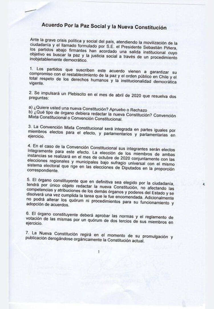 Chile acordó un plebiscito para una nueva Constitución • Canal C