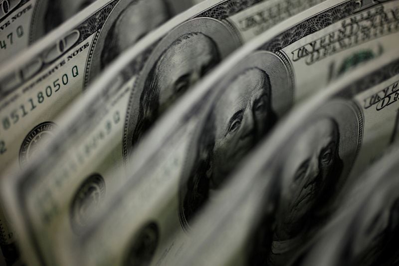 El dólar libre gana 5,1% en mayo.