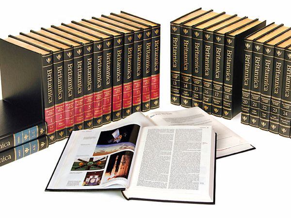 Las enciclopedias son uno de los muchos elementos que pasaron a la historia debido al internet. 