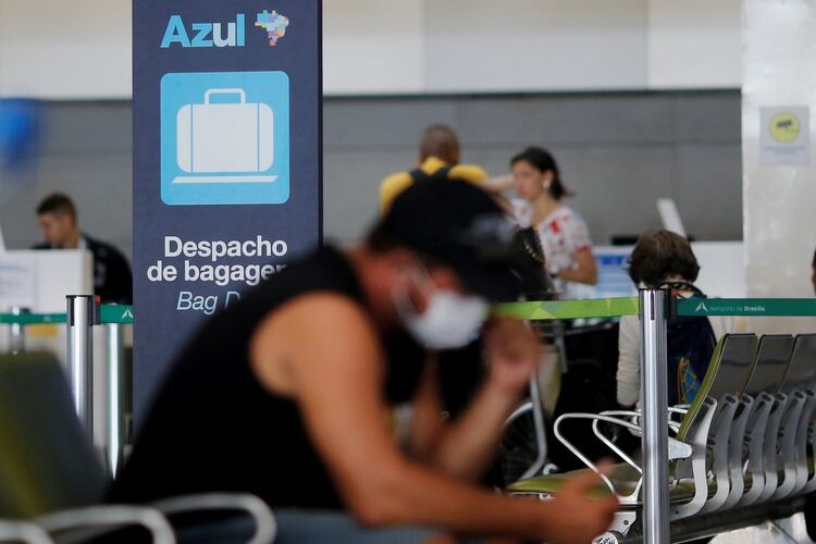 El hombre llegó de España el último domingo