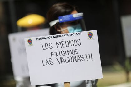 Preocupa en la población venezolana la falta de vacunas contra el coronavirus (REUTERS/Manaure Quintero)