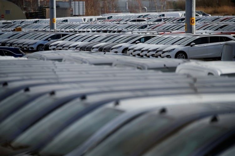En el tercer mes de año, México exportó 285,075 autos (Foto: Reuters/Phil Noble)