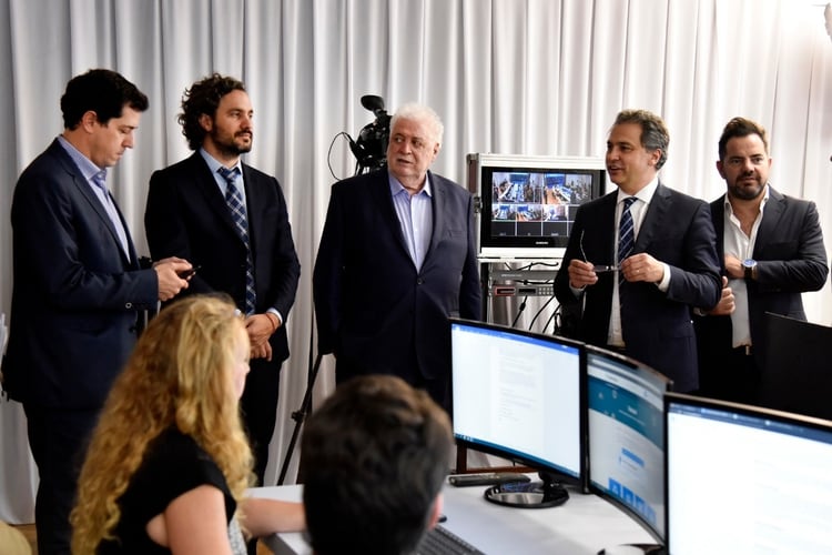 El ministro de Salud, Ginés González García, durante un encuentro con el ministro del Interior y el jefe de Gabinete