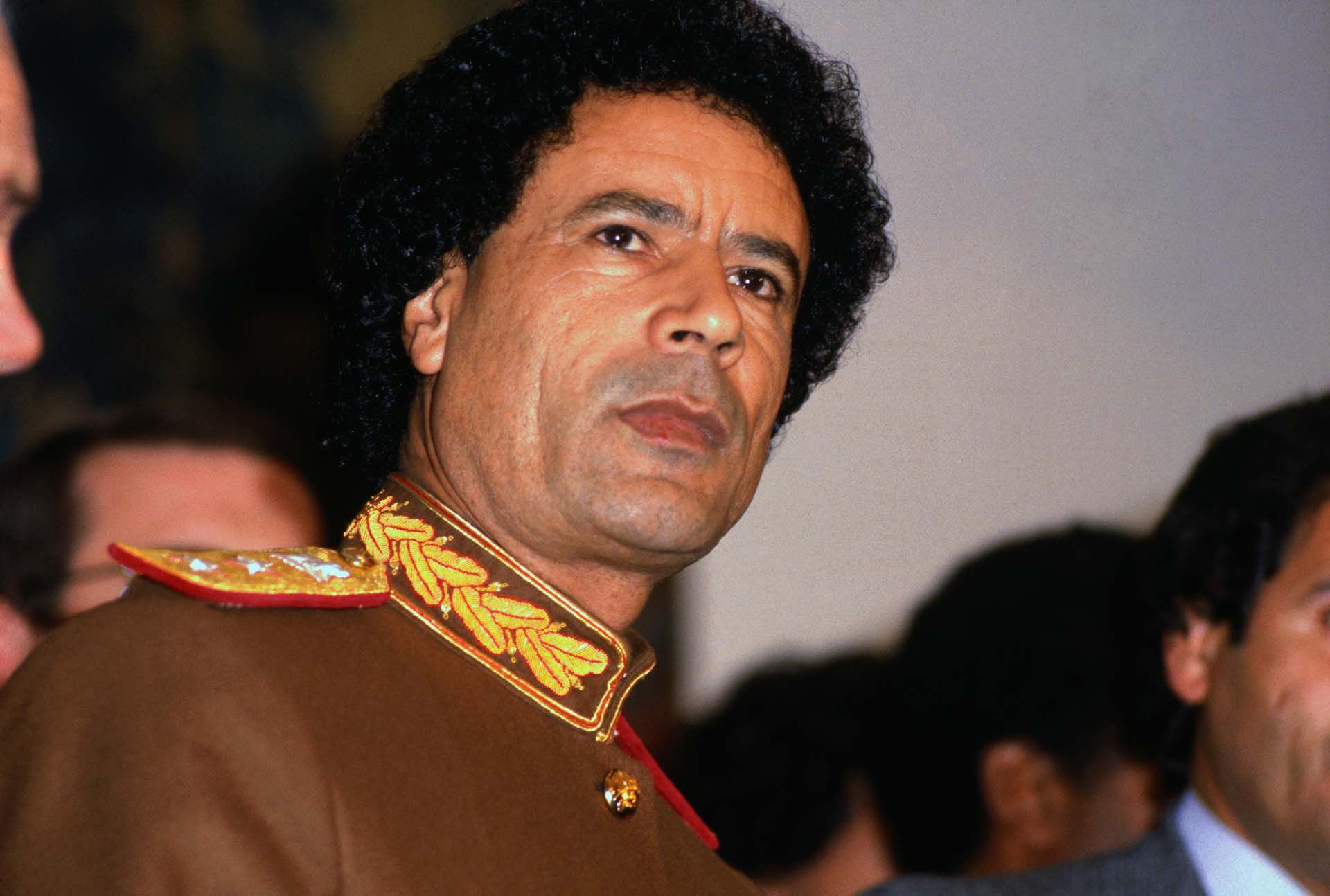 Dopo aver scoperto le crepe nel 1998, Muammar Gheddafi solo nel 2007 si preparò ad iniziare lavori che non furono poi realizzati (Archivio Bateman)