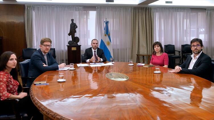 El equipo económico durante un seminario organizado por la Universidad de Columbia