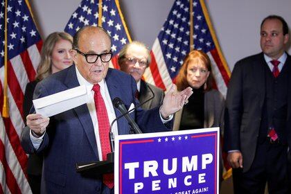 Rudolf Giuliani, ex alcalde de Nueva York y abogado del presidente Trump, tiene el virus corona