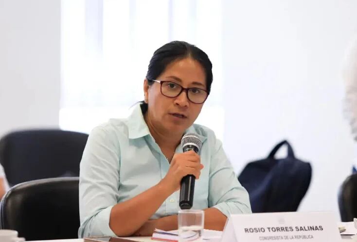 Rosío Torres: trabajador asegura que negó recortes de sueldo para mantener su puesto