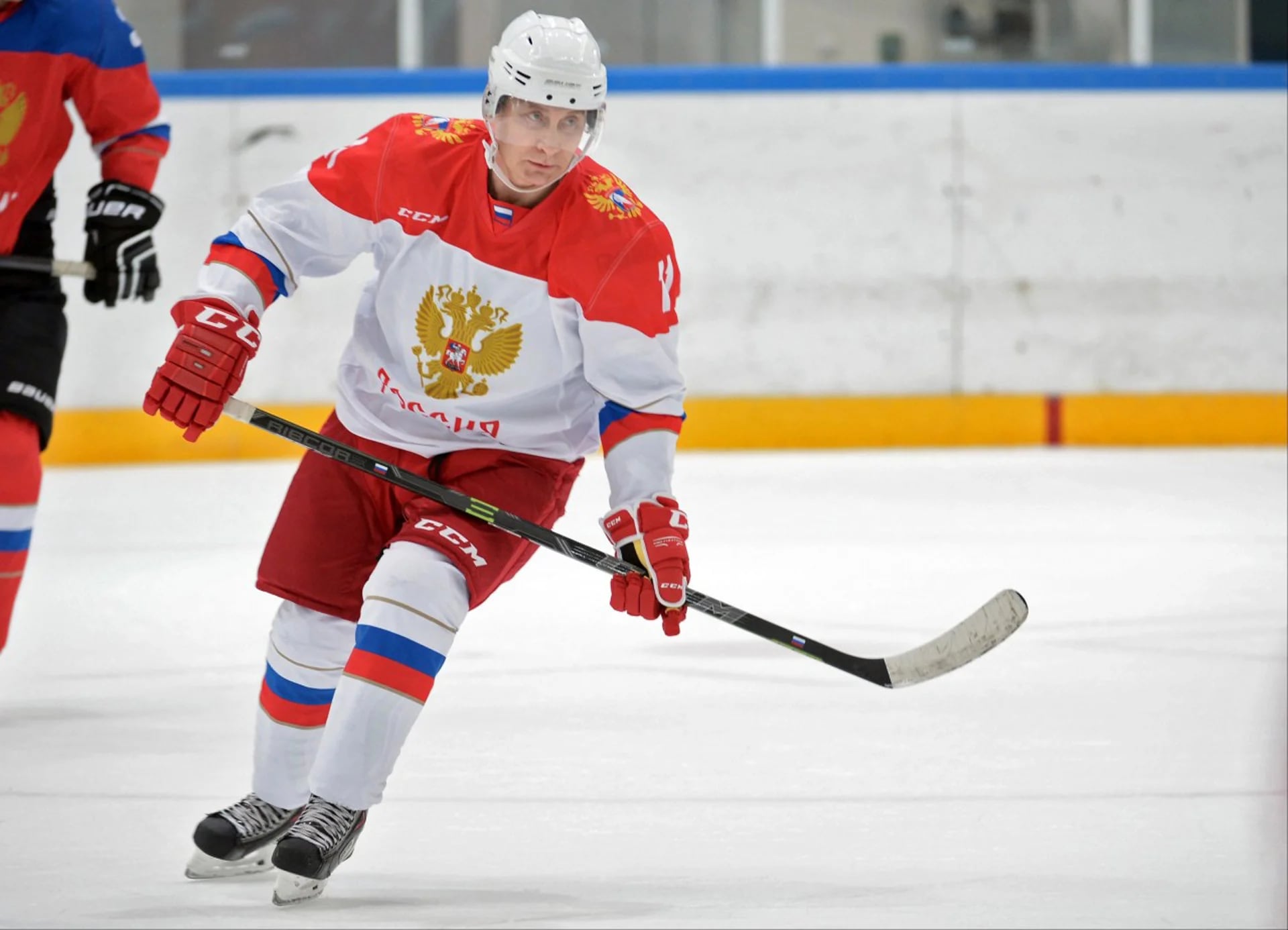 Putin también juega al hockey ocasionalmente