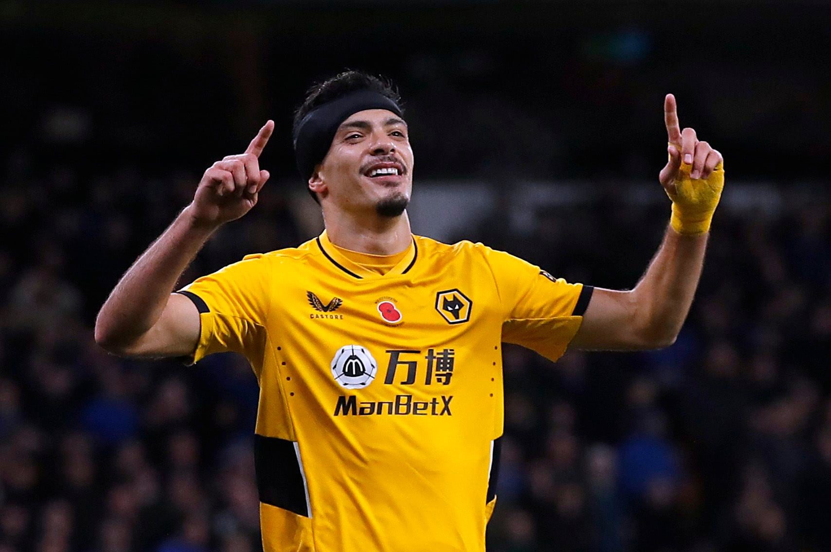 Raúl Jiménez llegó a 100 partidos en Premiere League con los Wolves. (Foto: Reuters/Andrew Couldridge).