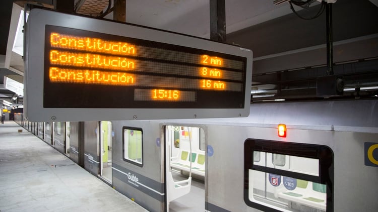 El próximo lunes se reabrirá la línea C de subte