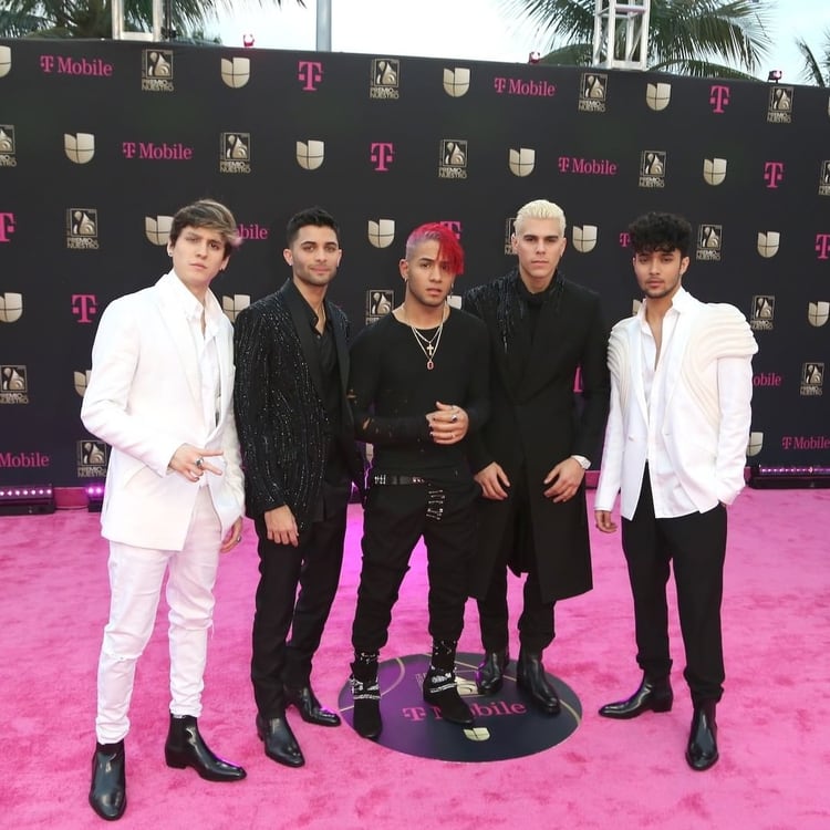 CNCO (Foto: Instagram@univision)