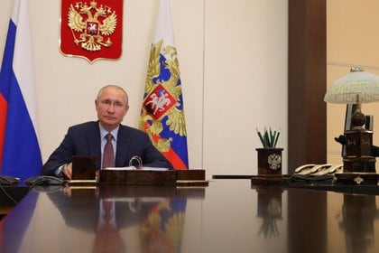 Imagen de archivo. El presidente ruso Vladimir Putin anuncia en Moscú que su país ha registrado una vacuna contra el coronavirus COVID-19, a la que ha denominado Sputnik V (Reuters)