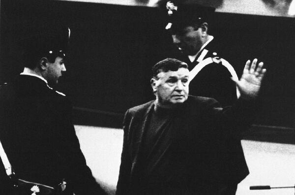 Totó Riina durante un juicio el 4 de marzo 1993 (AP Foto, files)