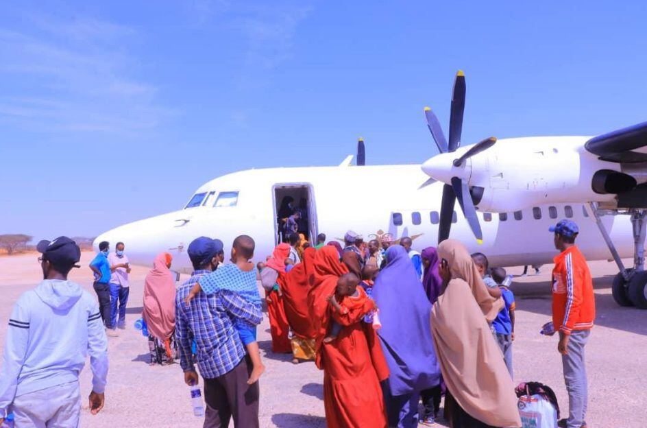 16-10-2021 Expulsados somalíes de Las Anod (Somalia).Naciones Unidas ha denunciado que las autoridades de la autoproclamada república independiente de Somalilandia han expulsado a unas 7.250 personas, sobre todo comerciantes y sus familias, de la localidad de Las Anod, en la región de Sool, que se disputa desde hace 2007 con el estado somalí de Puntlandia.POLITICA AFRICA SOMALIA INTERNACIONALGOBIERNO DE PUNTLANDIA